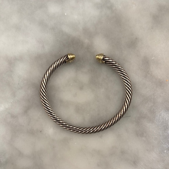 David Yurman Classic Cable Bracelet Gold Domes - Picture 1 of 3